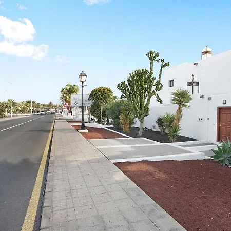 Апартаменты Puerto Chico 1