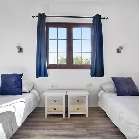 Apartment Puerto Chico 1