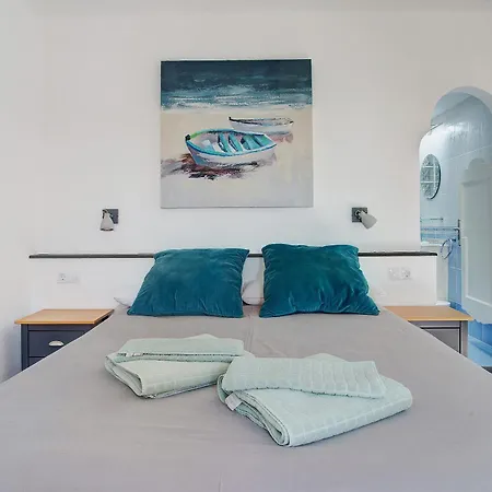 Puerto Chico 1 * Playa Blanca